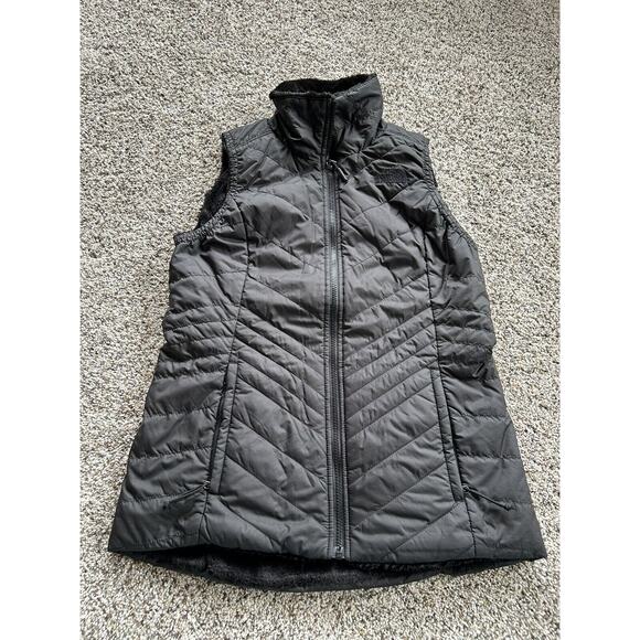 The North Face size S Women’s VEST REVERSIBLE PUFFER Faux Fur WARM BLACK J23 - Picture 1 of 12